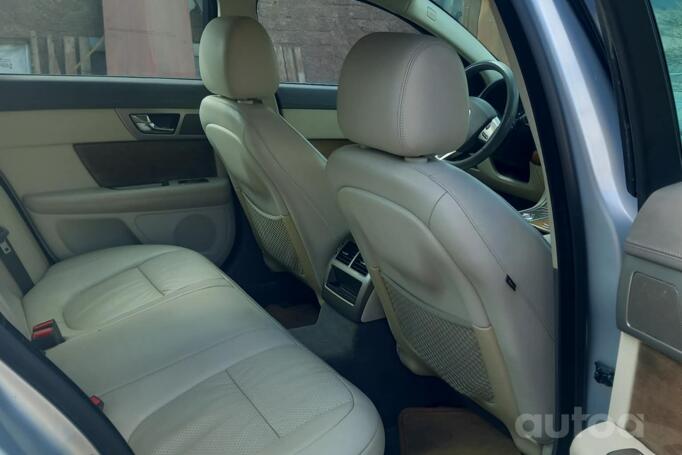 Jaguar XF X250 Sedan 4-doors