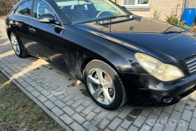 Mercedes-Benz CLS-Class C219 Sedan