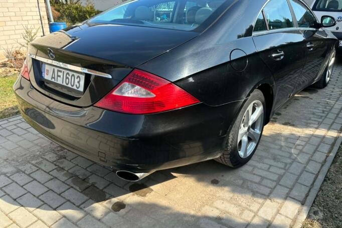 Mercedes-Benz CLS-Class C219 Sedan
