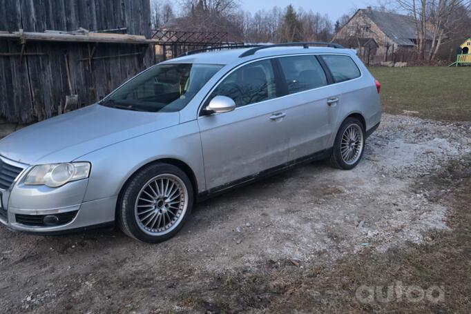 Volkswagen Passat B6 wagon 5-doors