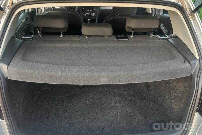 Volkswagen Golf 6 generation Hatchback 5-doors