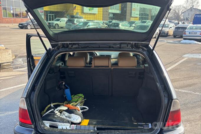 BMW 3 Series E46 [restyling] Touring wagon