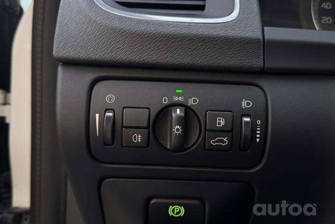 Volvo S60 2 generation Sedan