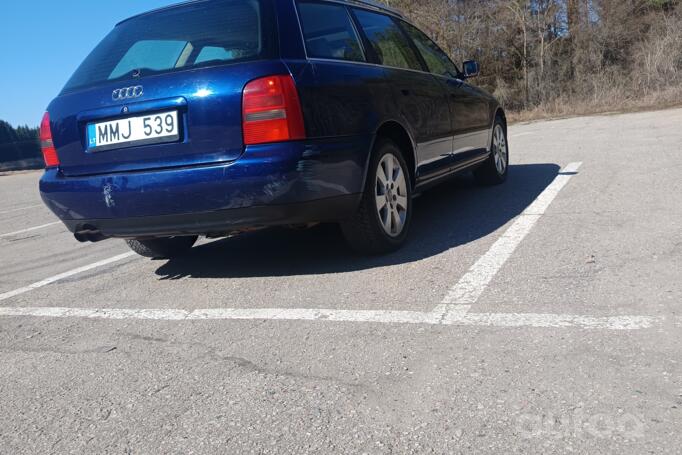 Audi A4 B5 Avant wagon 5-doors