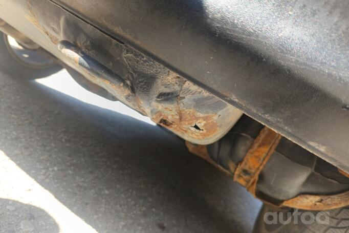 Audi A4 B5 Avant wagon 5-doors