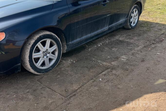 Volvo V70 3 generation wagon