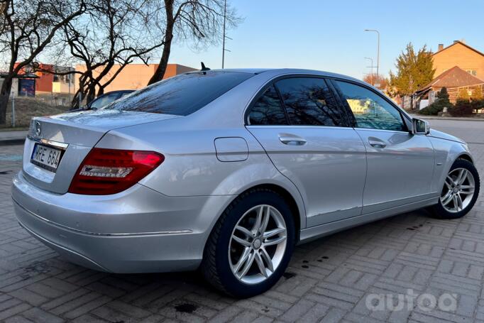 Mercedes-Benz C-Class W204/S204/C204 [restyling] Sedan 4-doors