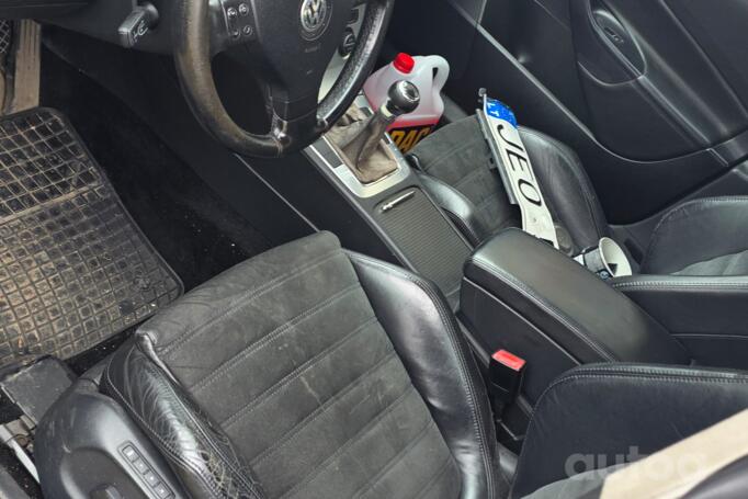 Volkswagen Passat B6 Sedan 4-doors