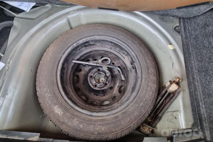 Volkswagen Polo 5 generation Hatchback 5-doors