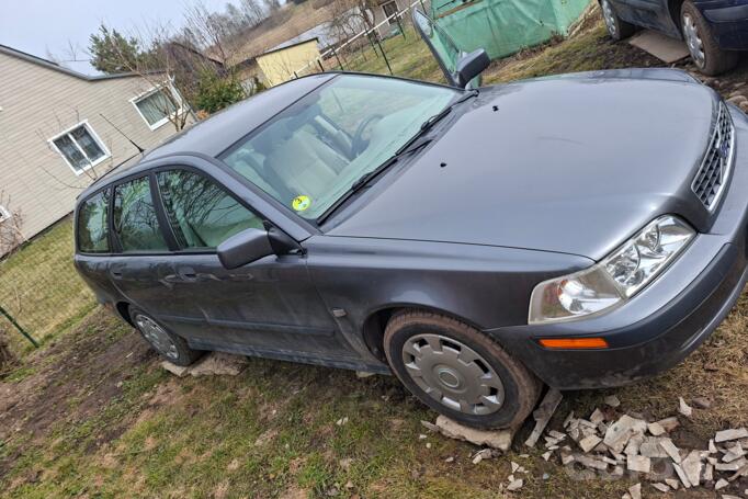 Volvo V40 1 generation [2th restyling] wagon
