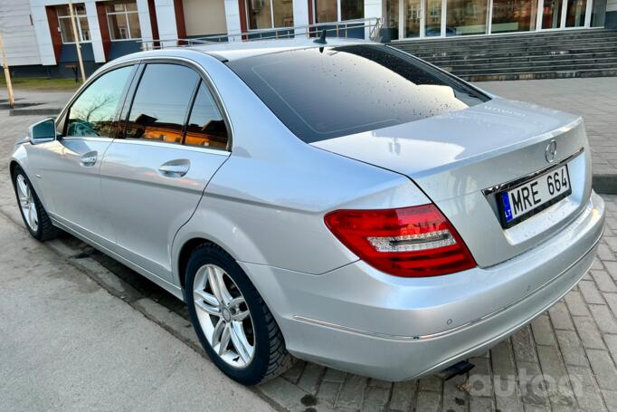 Mercedes-Benz C-Class W204/S204/C204 [restyling] Sedan 4-doors
