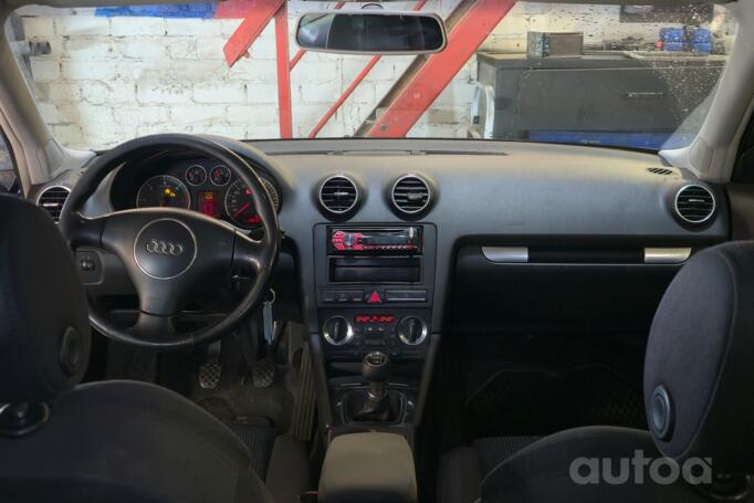 Audi A3 8P Hatchback 3-doors