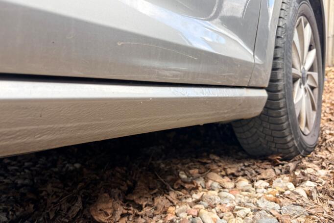 Volkswagen Golf 7 generation Variant wagon 5-doors