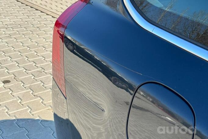 Volvo V60 1 generation wagon