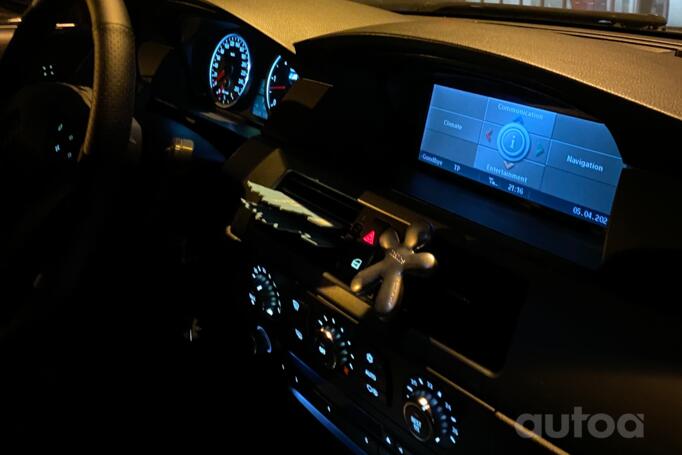 BMW 5 Series E60/E61 Sedan