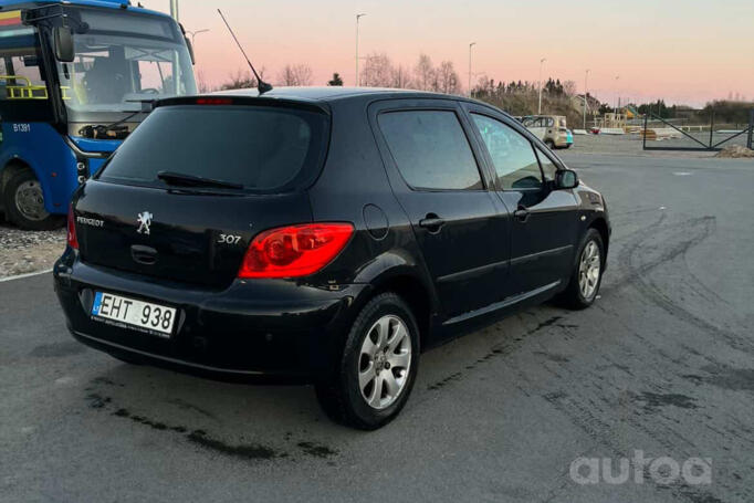 Peugeot 307 1 generation [restyling] Hatchback 5-doors