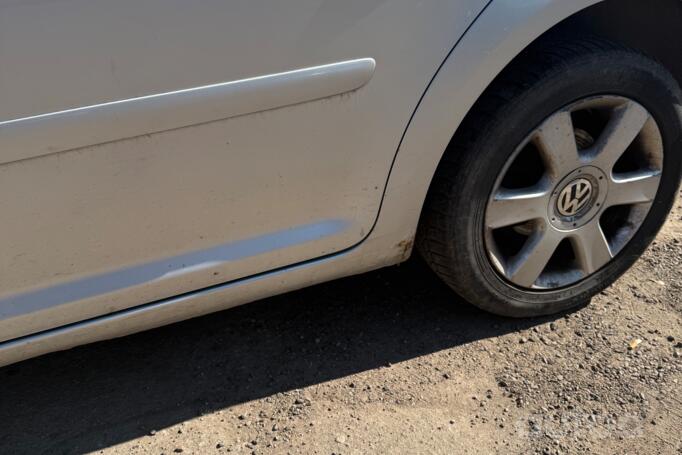 Volkswagen Touran 1 generation Minivan