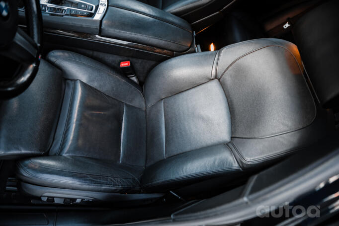 BMW 7 Series F01/F02 [restyling] Sedan