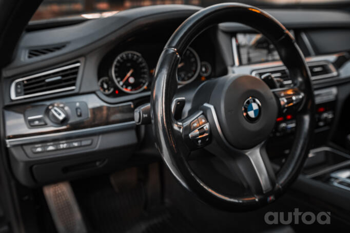 BMW 7 Series F01/F02 [restyling] Sedan
