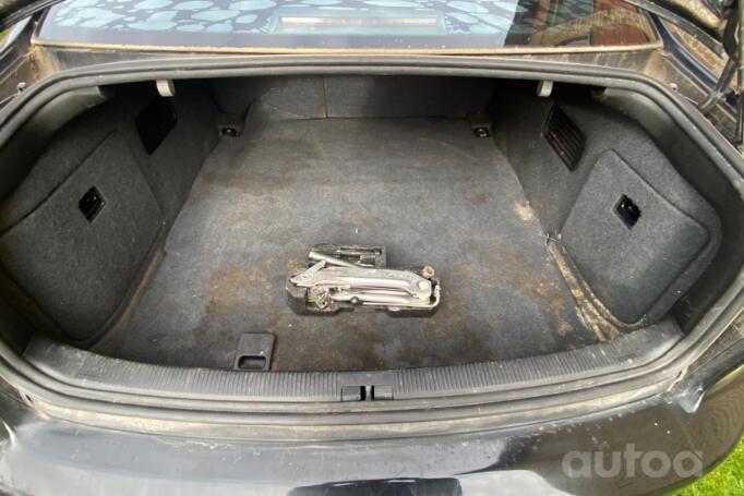 Audi A6 4B/C5 [restyling] Sedan