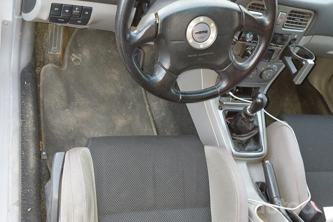 Subaru Forester 2 generation Cross Sports crossover 5-doors