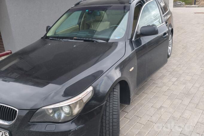 BMW 5 Series E60/E61 Touring wagon