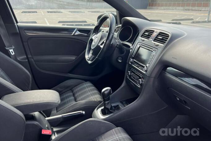 Volkswagen Golf 6 generation Hatchback 5-doors