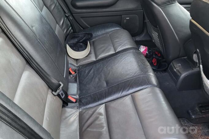 Audi A4 B7 Avant wagon 5-doors