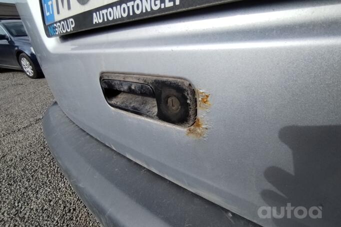 Volkswagen Caddy 3 generation Minivan 4-doors