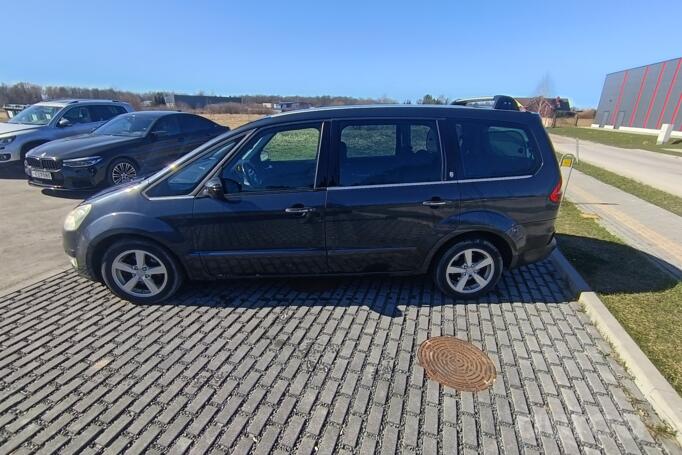Ford Galaxy 2 generation Minivan