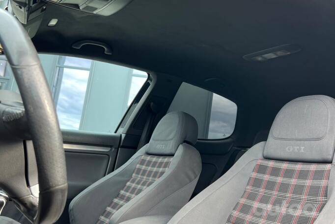 Volkswagen Golf GTI 5 generation