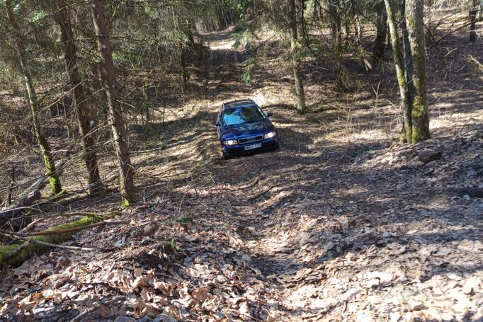 Audi A4 B5 Avant wagon 5-doors