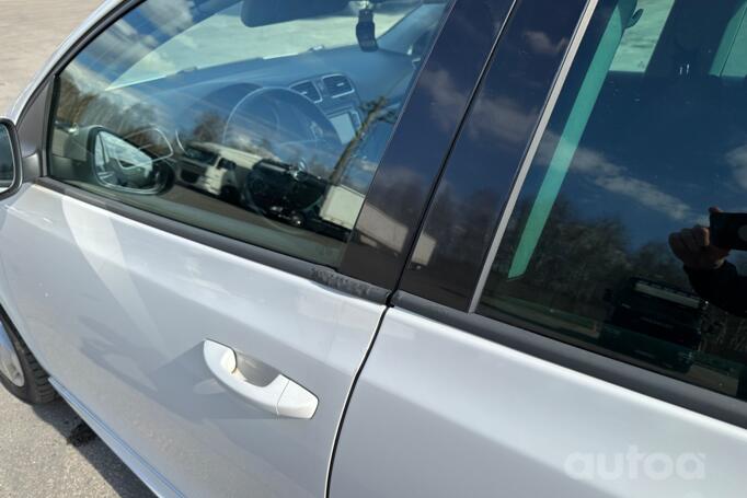 Volkswagen Golf 6 generation Hatchback 5-doors