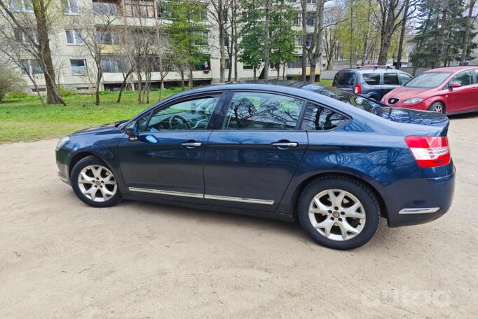 Citroen C5 2 generation Sedan