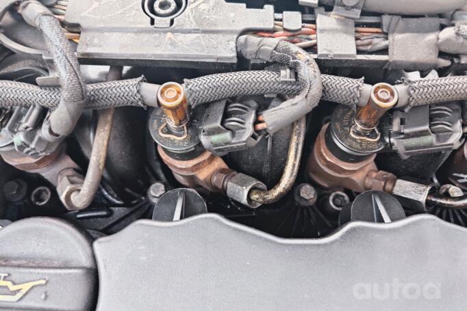 Citroen C5 2 generation Sedan