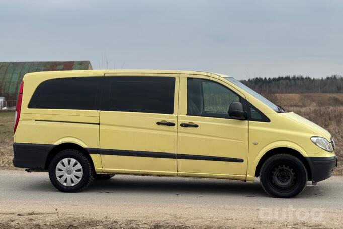 Mercedes-Benz Vito W639 Minivan 4-doors