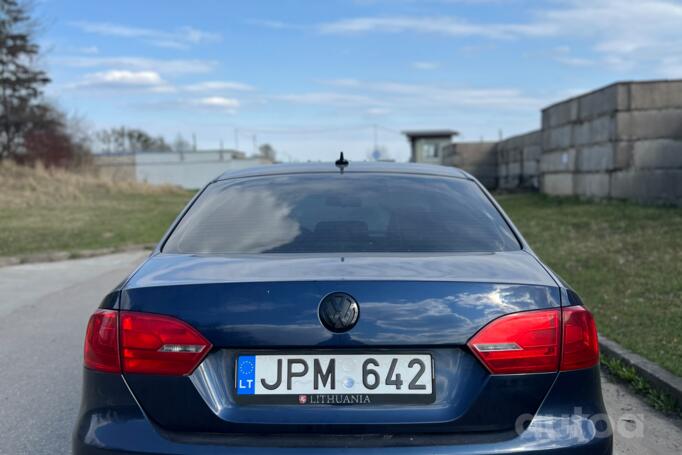 Volkswagen Jetta 6 generation Sedan