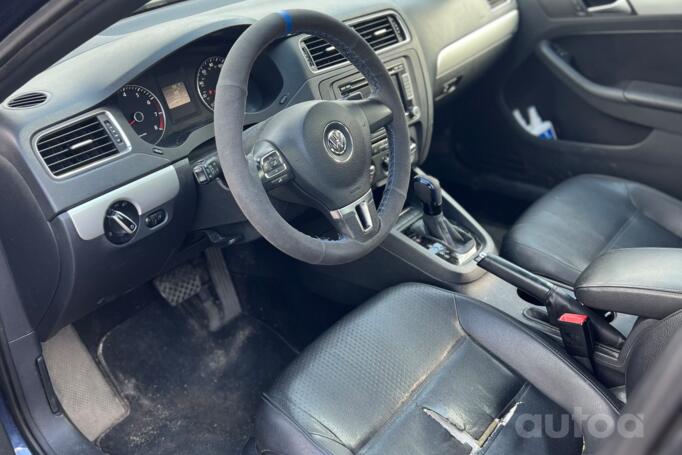 Volkswagen Jetta 6 generation Sedan