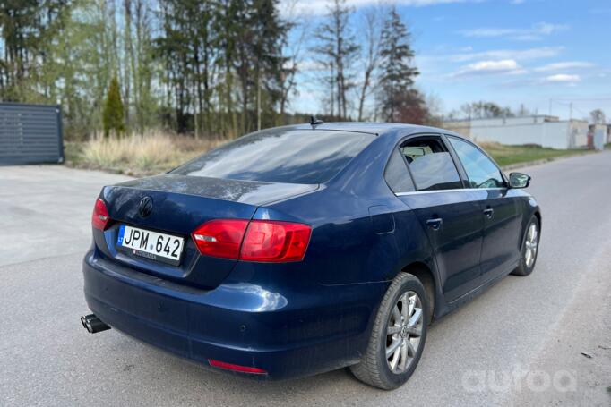 Volkswagen Jetta 6 generation Sedan