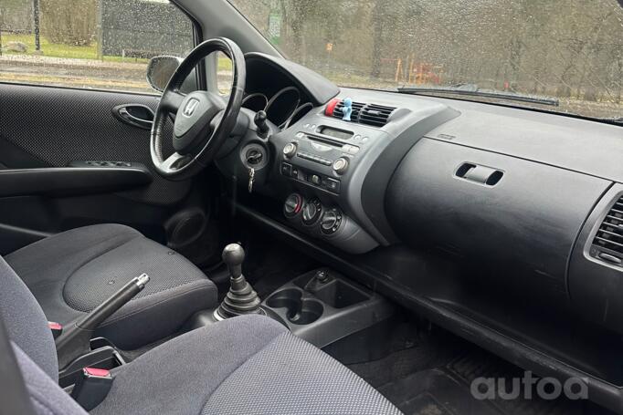 Honda Jazz 1 generation Hatchback