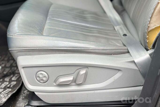 Audi Q5 2 generation Crossover