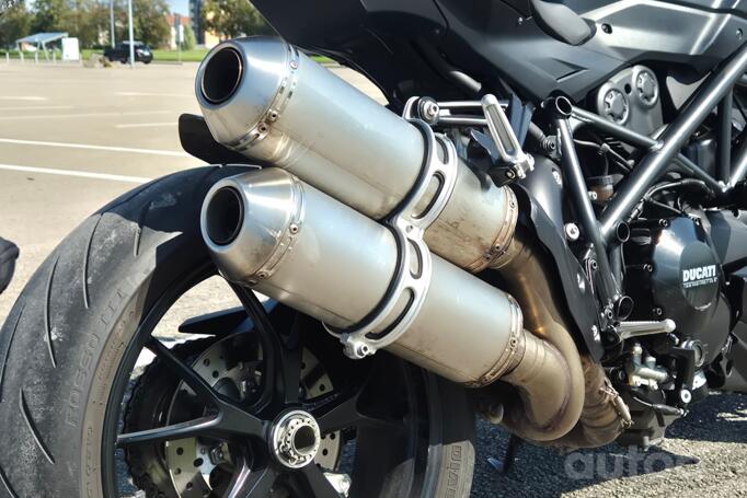 Ducati Streetfighter