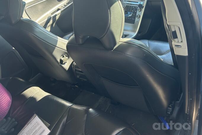 Volvo XC60 1 generation Crossover