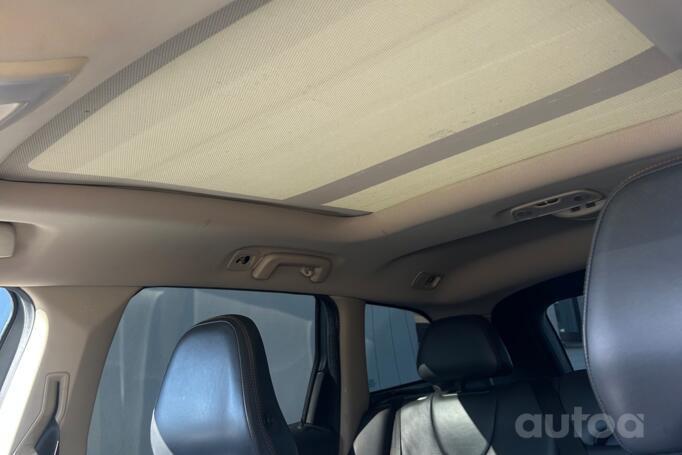 Volvo XC60 1 generation Crossover