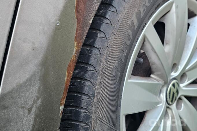 Volkswagen Passat B7 Variant wagon 5-doors