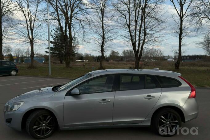 Volvo V60 1 generation wagon
