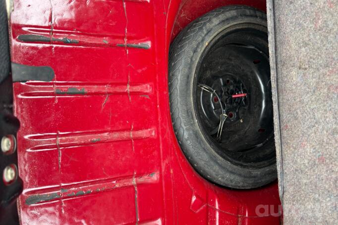 Volkswagen Jetta 2 generation [restyling] Sedan 4-doors