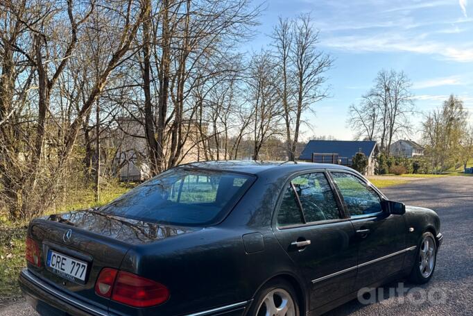Mercedes-Benz E-Class W210 Sedan