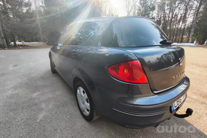 SEAT Toledo 3 generation Hatchback