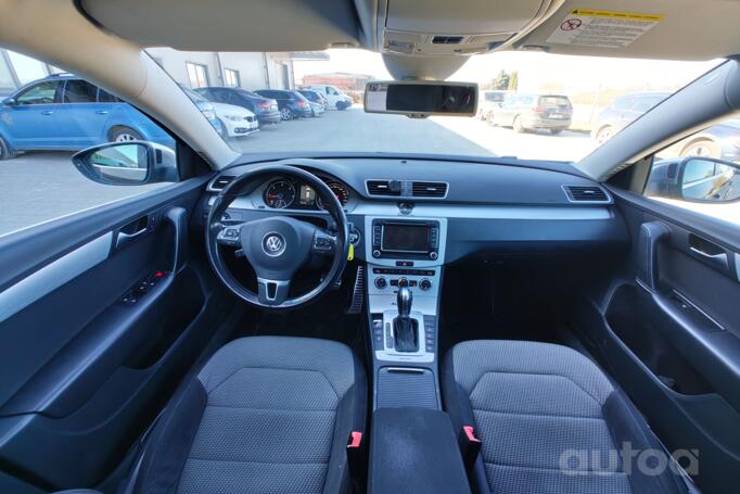 Volkswagen Passat Variant 1 generation wagon (5 doors)